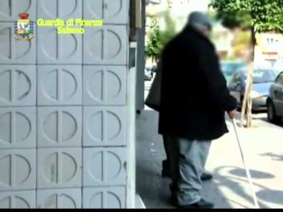 Battipaglia (SA) - Operazione Blind Walker, stanato un falso cieco (14.03.13)