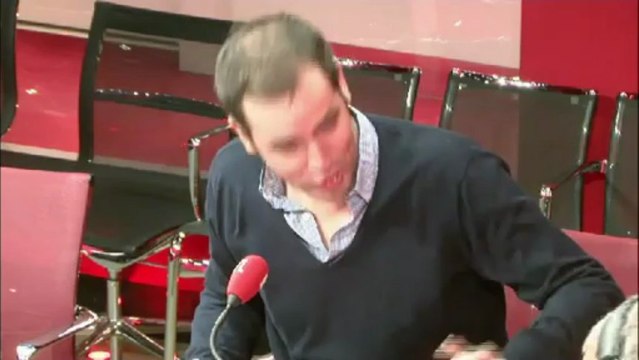 Le debrief des célébrités de Tanguy Pastureau : Carla Bruni n'aime pas les pingouins