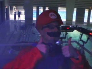 Fluo Dance Vitré - Harlem Shake à la piscine