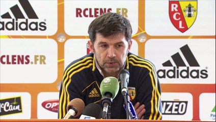 Conférence de presse RC Lens - AJ Auxerre : Eric SIKORA (RCL) - Bernard  CASONI (AJA) - saison 2012/2013
