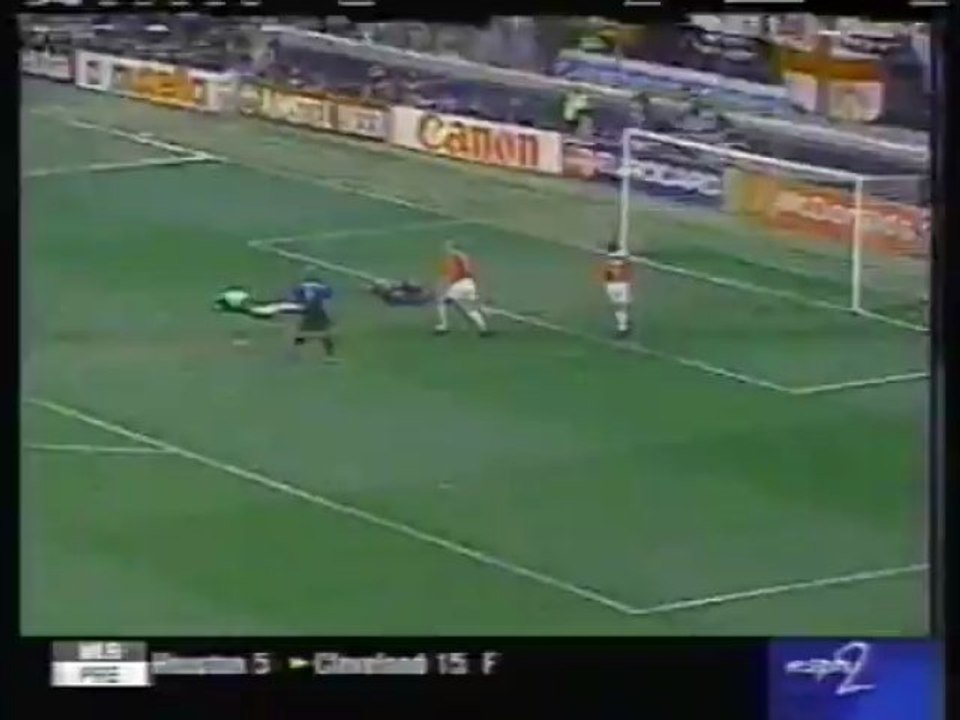 1999 (March 17) Internazionale Milano (Italy) 1-Manchester United (England) 1 (Champions League)