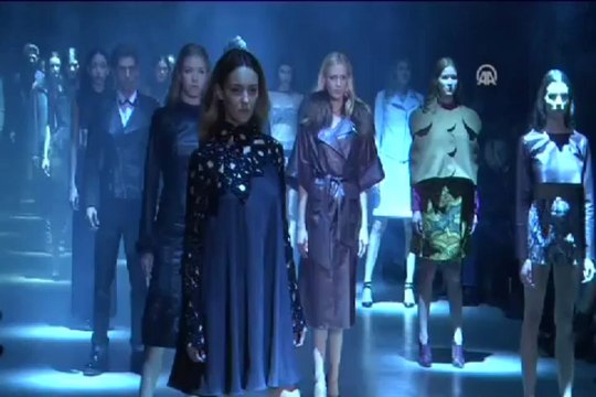 Fashion Week sona erdi