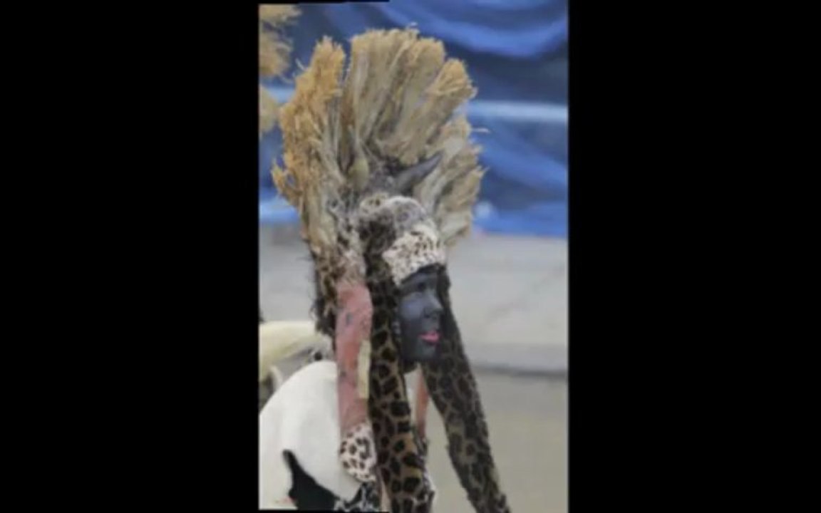 13 crazy dog Karneval in Köln mit wdr express bild und lecker langosch und kölsch - kölle alaaf - by christian langos