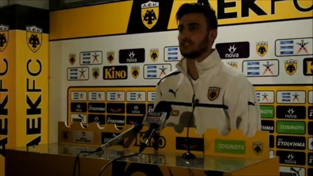 Παρέμβαση φιλάθλου στη συνέντευξη Τύπου - Γιώργος Κατίδης