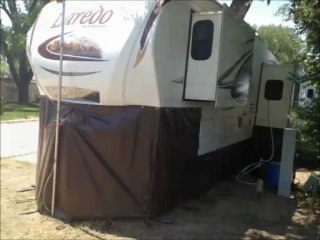 RV Skirting - A photo show with details of our skirting