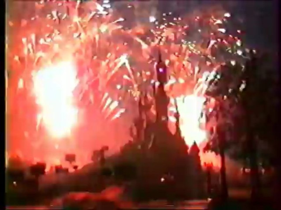 Disneyland Paris: 10th Anniversary fireworks