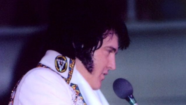 Elvis 1977 LIVE MOODY BLUE FULL VERSION WITH INTRO FROM ELVIS