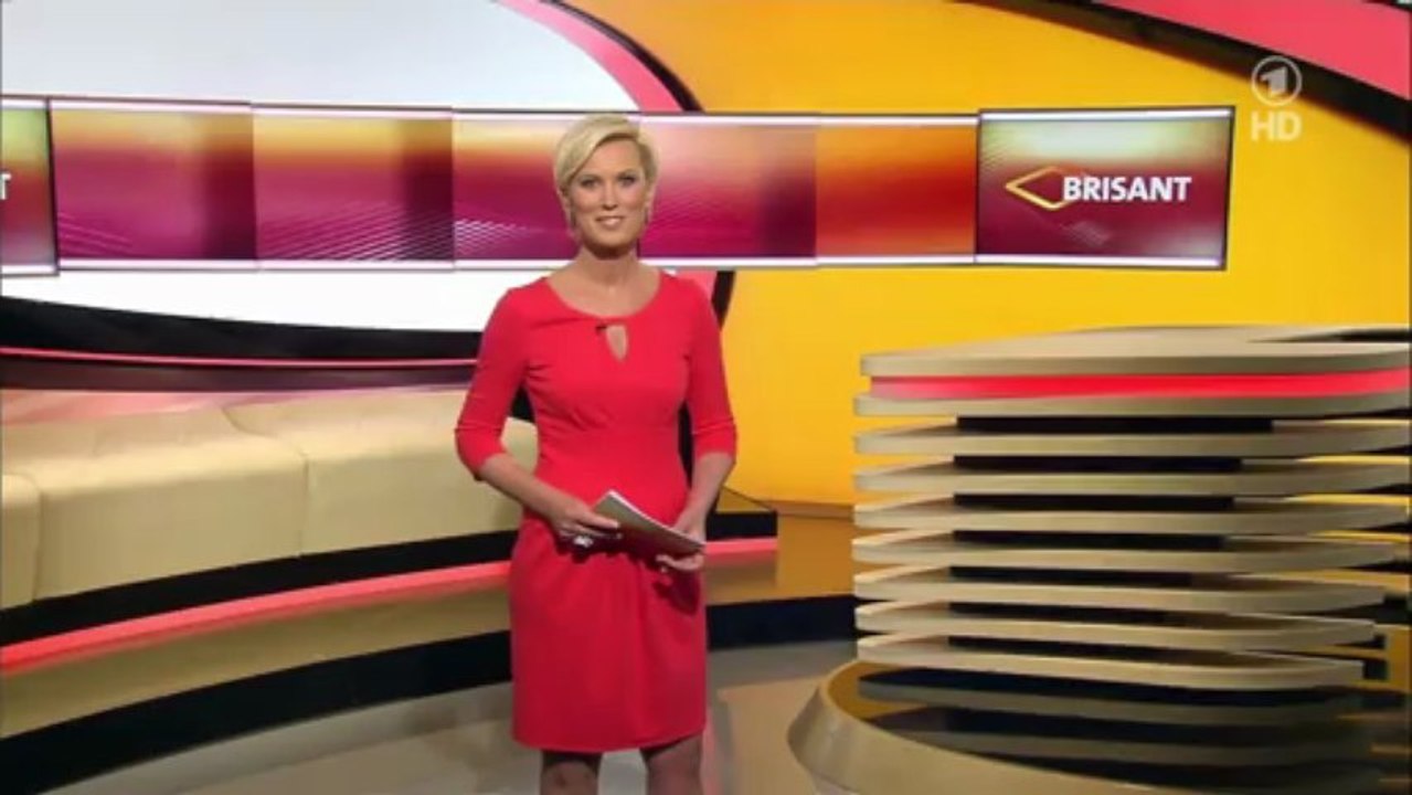 Kamilla Senjo  14.03.2013