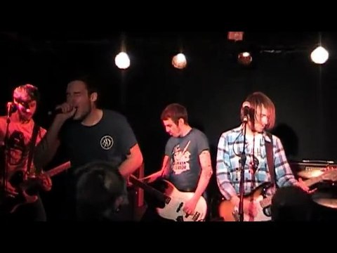 Youth Avoiders, à la MJC Rive Gauche, à Rouen, le 16 mars 2013.