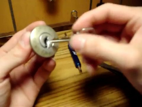 Locksmith Santa Clarita,Locksmith Santa Clarita CA,Santa Clarita CA Locksmith,Santa Clarita Locksmiths