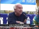 EDUARDO GALEANO PARLE DE HUGO CHAVEZ ET DE DICTATURE ET DEMOCRATIE AVEC HUMOUR