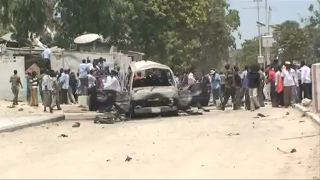 Somalie: voiture piégée à Mogadiscio, au moins 8 morts