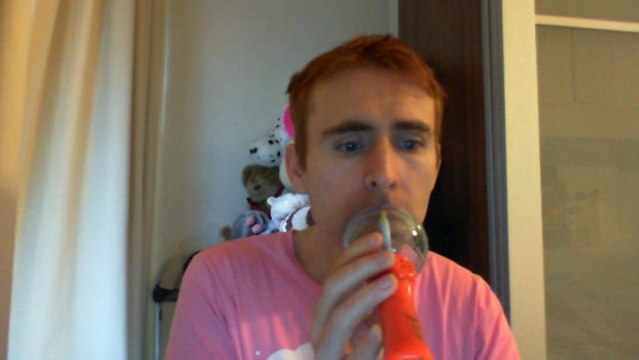 Wiwi égratigne soleil bleu de Corynne Charby