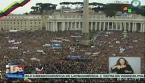 Papa Francisco rezó su primer ángelus en el Vaticano