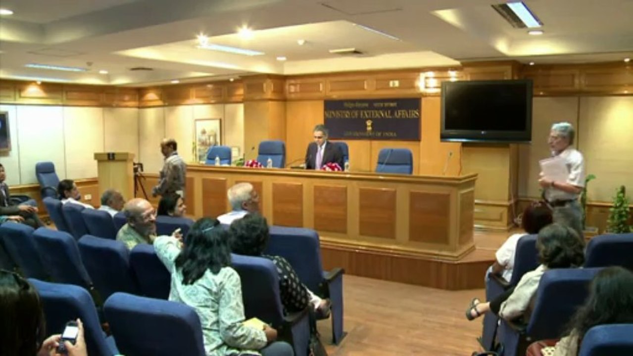 India reviews Italy ties over marines row