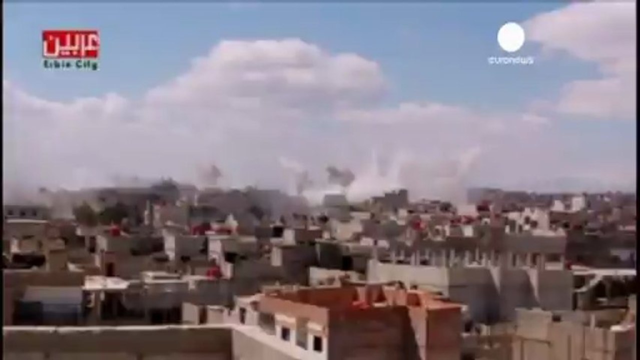 Syria fires on Lebanon border - Lebanese security sources