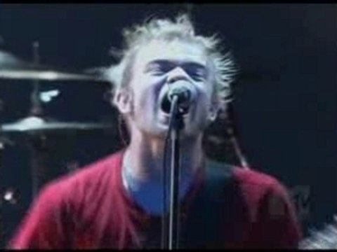 Sum 41 - Still Waiting (live)