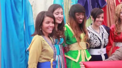 Ai'Chic Caftans défile au Rallye Aicha des Gazelles au côté de l'Office Nationale Marocain du Tourisme et "Rue des Consuls". Merci à eux!