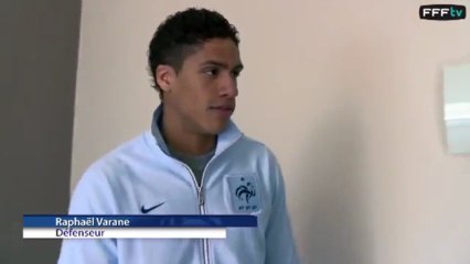 Arrivée de Varane à Clairefontaine
