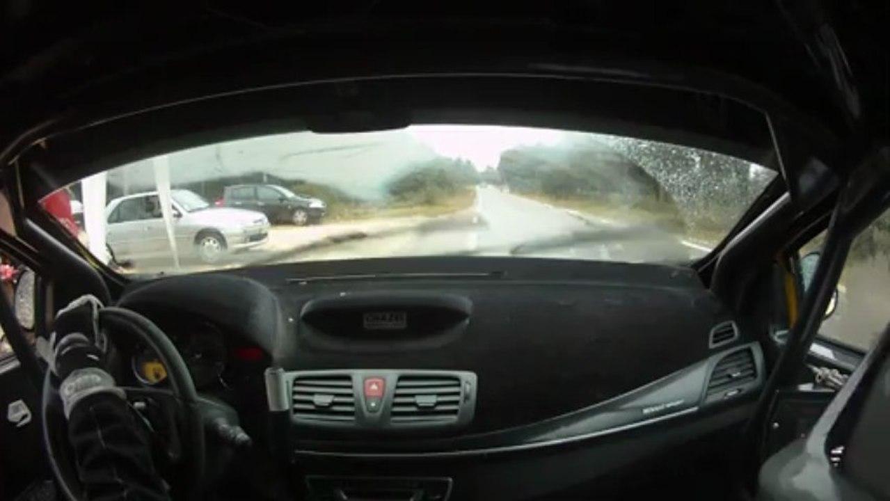 Rallye des Vins du Gard 2013 - ES3 St Victor la Coste - SALINAS / MICHELI