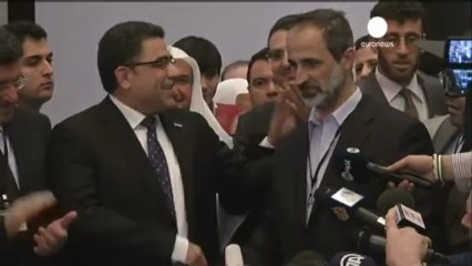 L'opposition syrienne élit son premier ministre de...