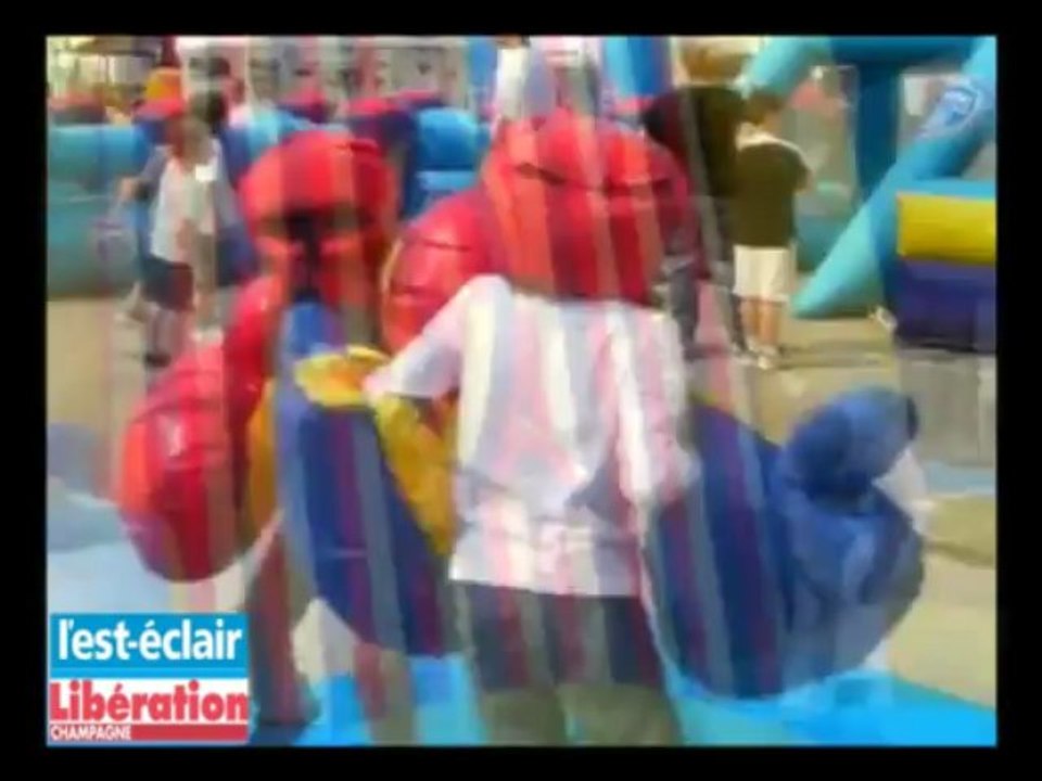 Les enfants s'amusent aux Foires de Champagne