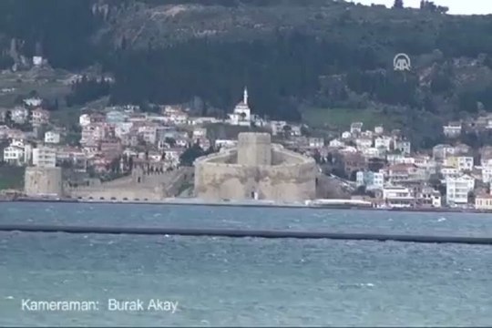 Boğazdan bu kez dev boru geçti