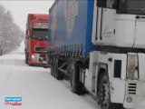 NEIGE . Les  camions bloqués sur la RD619, à hauteur de Pont-sur-Seine