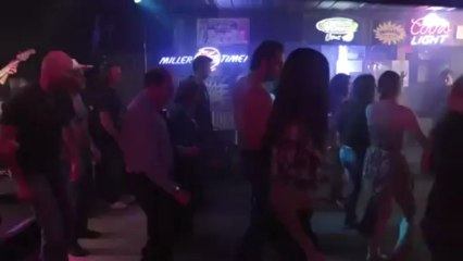 Mountain Rio - Honey Think I_ll Take My Shirt Off Tonight & Dance