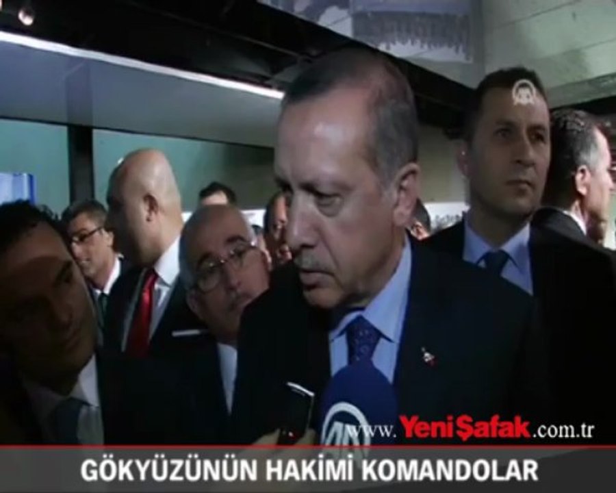 Gökyüzünün hakimi paraşütçü komandolar