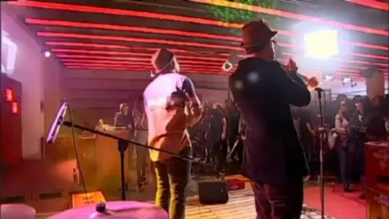 TV3 - Etiquetats - "Raynald Colom", a l'escenari d'#Etiquetats