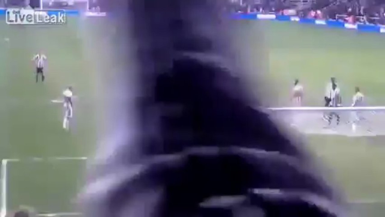 Den Gegner geschickt ablenken