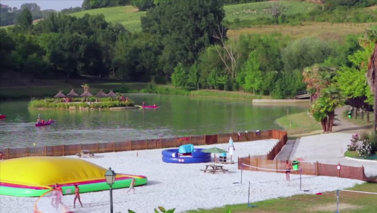 Camping Yelloh! Village Le Lac des 3 vallées à Lectoure - Camping Yelloh Gers - Midi-Pyrénées - Camping Campagne