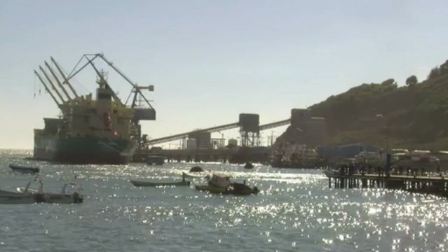 Poet Neruda to be exhumed over poisoning claims