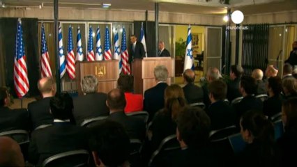 Obama a Gerusalemme: "In Siria armi chimiche sono linea...