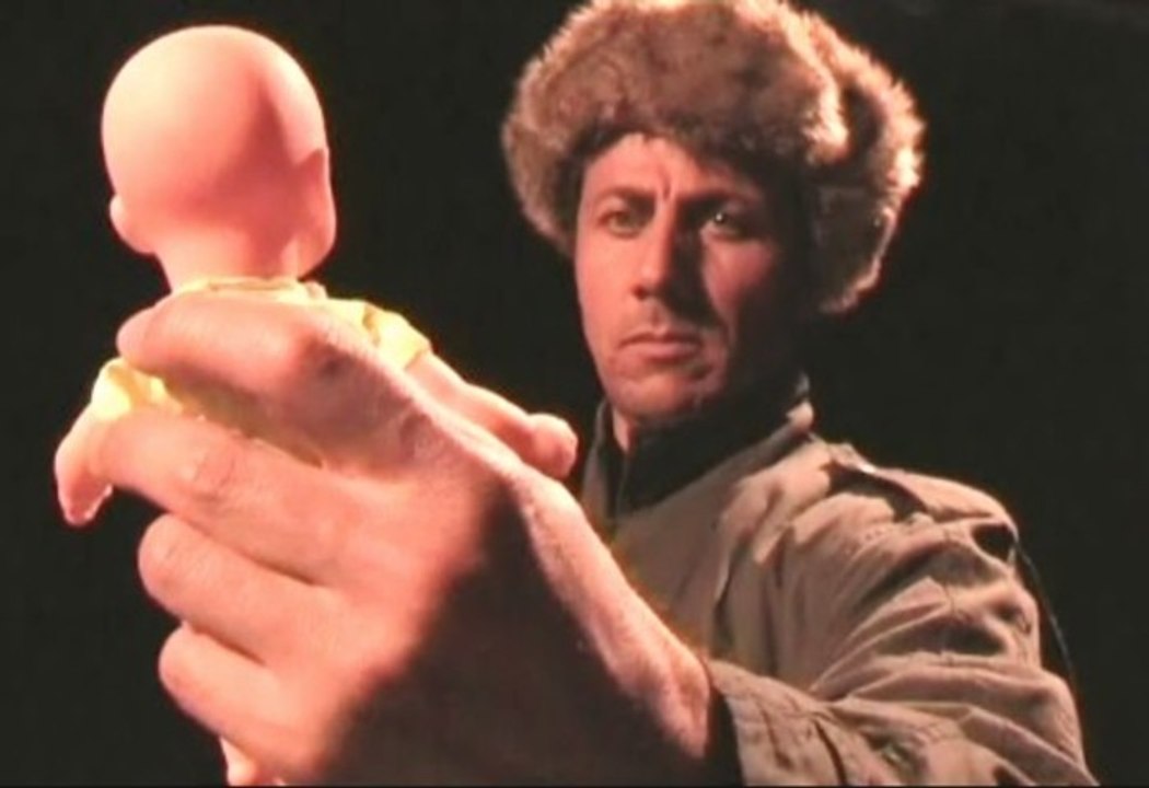 DOSTOÏEVSKI