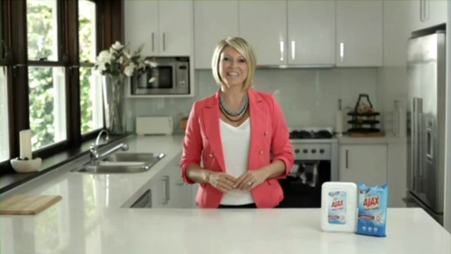 Cleaning Wipes: Ajax Spray 'n Wipe Wipes Review