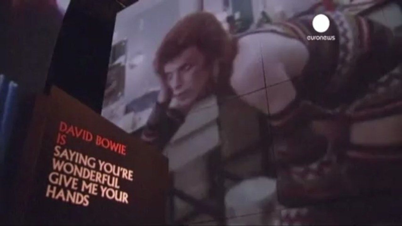 Record d'entrées pour la retrospective Bowie à Londres