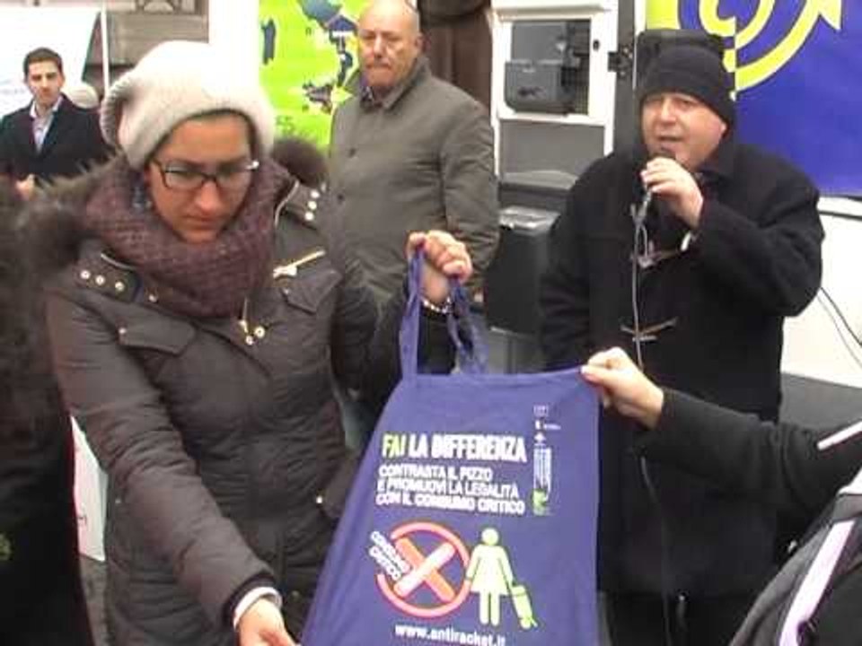 Napoli - Parte il Camper Antiracket 2 (18.03.13)