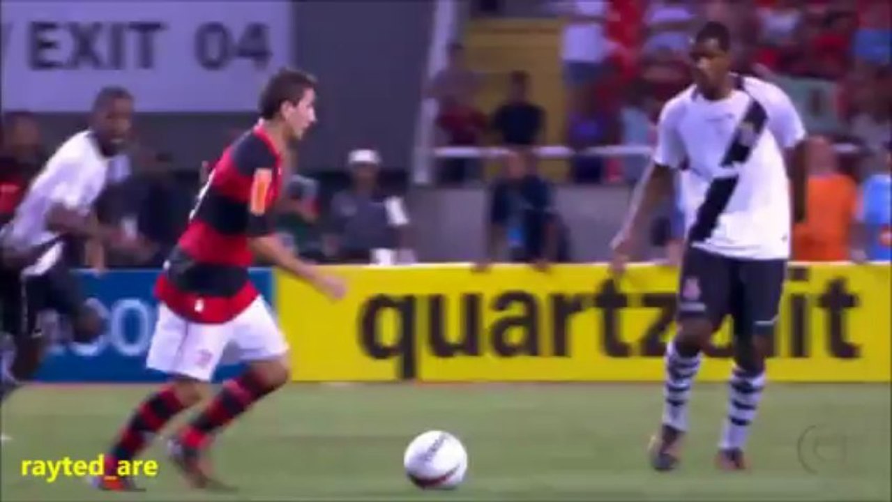 Dede (Vasco da gama) vs Flamengo. Carioca 2012