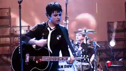 Green Day - 21 Guns [Live]