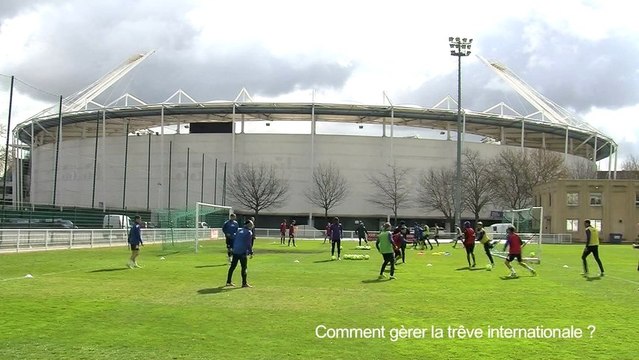 La Chronique du Coach 16.2 - Intégrer des jeunes du Centre de Formation pour leur apprendre à préparer un match de haut niveau