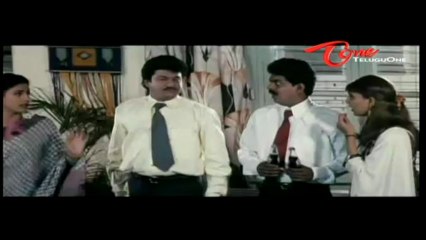 Rajendra Prasad Hilarious Covering Scene Before Roja