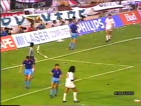 24 Mayıs 1989 Şampiyon Kulüpler Kupası Finali: Milan- Steaua Bükreş 1. Devre