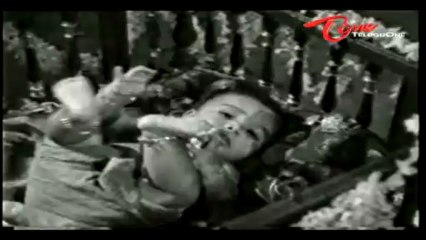 Palnati Yuddam Songs - Velugochene - NTR - Anjali Devi