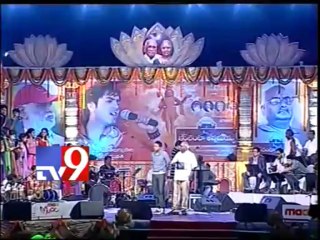 Ekalujademi song sung by M.M.Keeravani at Intinta Annamayya audio release