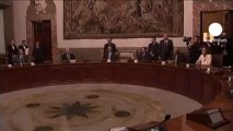 Itália deixa derrapar contas públicas para impulsionar economia