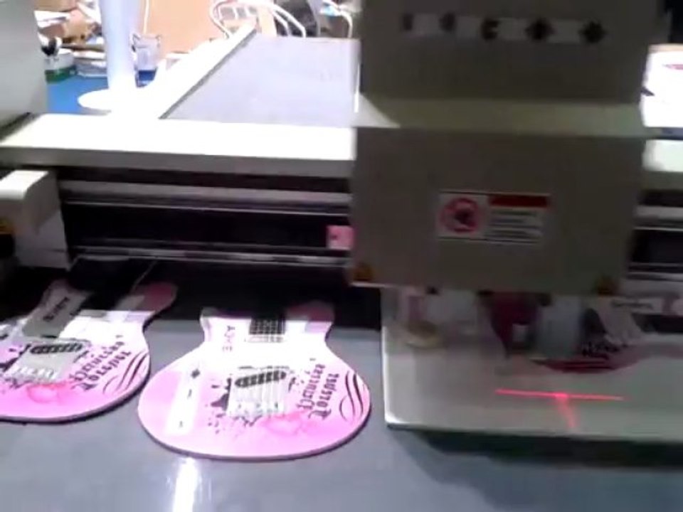 aokecut@163.com pvc foam forex kt board cutter plotter sample maker cutting machine