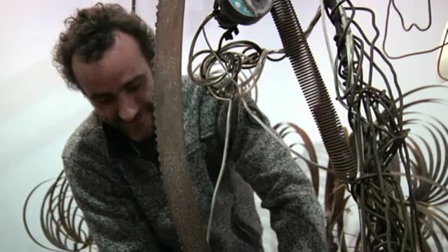 Dis moi de quoi tu joues : Basile Robert