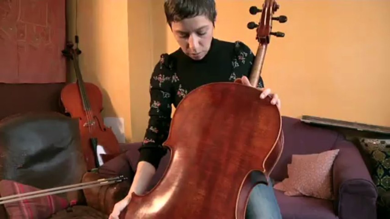 Dis moi de quoi tu joues : Eugénie Hursch